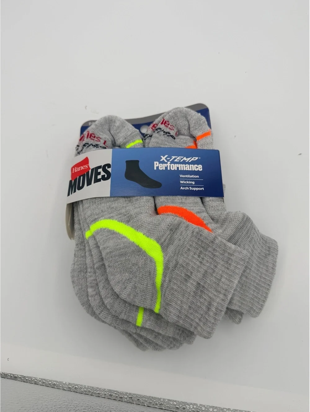 Hanes Moves X-Temp Performance Ankle Socks 6-Pack Size 3-9